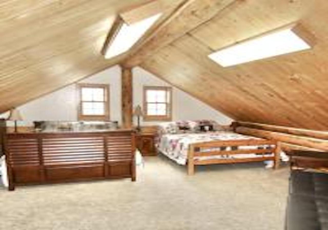 Villa Log Haven In Blanding Esterno foto