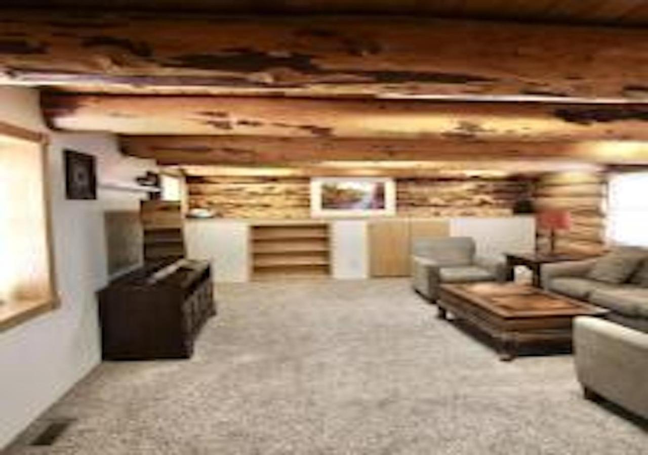 Villa Log Haven In Blanding Esterno foto
